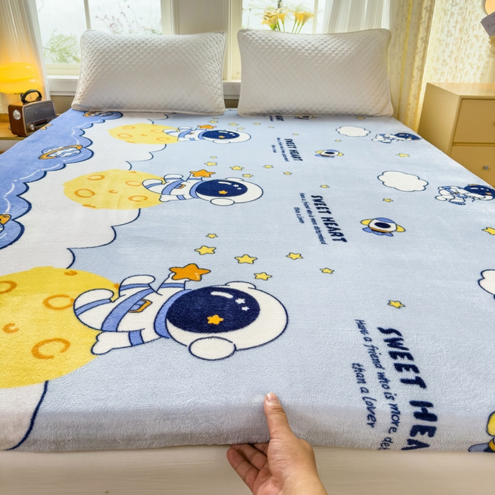 北辰 2025新款冬季牛奶绒海绵床垫可拆洗软垫学生上下铺床垫可定制 太空人