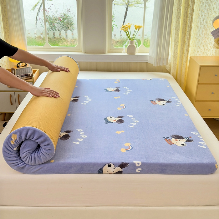 91家纺网 家纺一手货源 找家纺 北辰 2025新款冬季牛奶绒海绵床垫可拆洗软垫学生上下铺床垫可定制 puppy狗