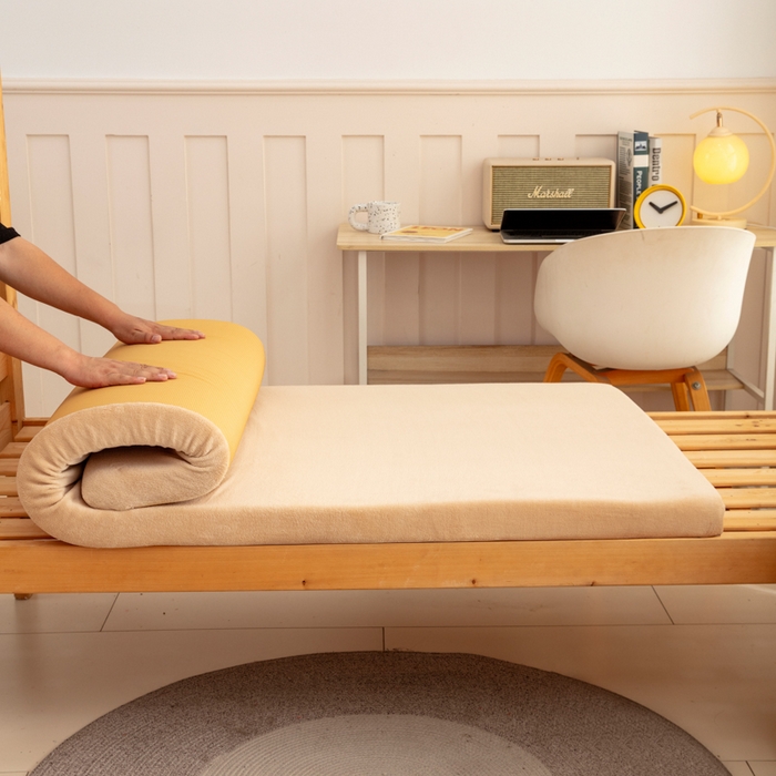 91家纺网 家纺一手货源 找家纺 北辰 2025新款冬季牛奶绒海绵床垫可拆洗软垫学生上下铺床垫 纯色-棕