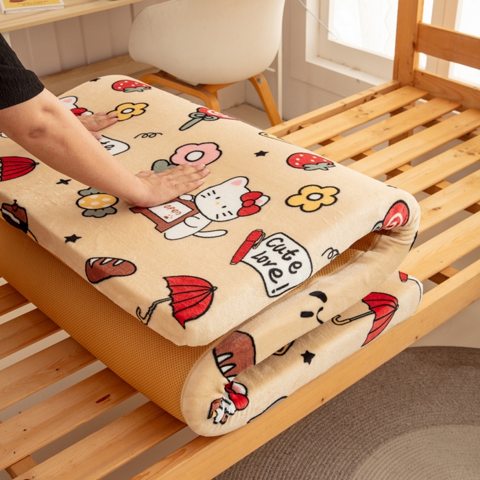 91家纺网 家纺一手货源 找家纺 北辰 2025新款冬季牛奶绒海绵床垫可拆洗软垫学生上下铺床垫 欢乐假日