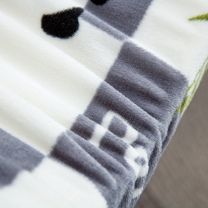 91家纺网 家纺一手货源 找家纺 北辰 2025新款冬季牛奶绒海绵床垫可拆洗软垫学生上下铺床垫 灰格熊猫