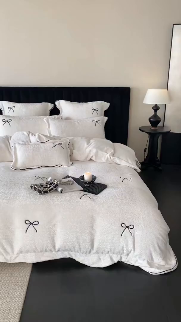 91家纺网 家纺一手货源 找家纺 （总）星野 2025新款高克重牛奶绒云锦绒刺绣四件套-可可西里