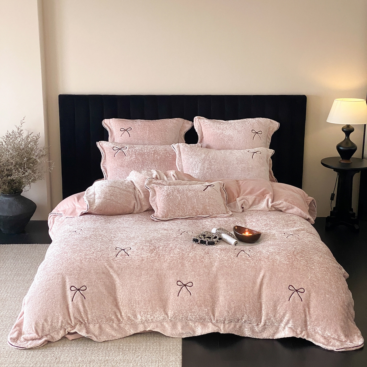 91家纺网 家纺一手货源 找家纺 （总）星野 2025新款高克重牛奶绒云锦绒刺绣四件套-可可西里