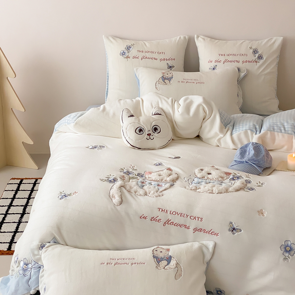 91家纺网 家纺一手货源 找家纺 （总）星野 2025新款高克重牛奶绒贴布刺绣四件套-喵花细语