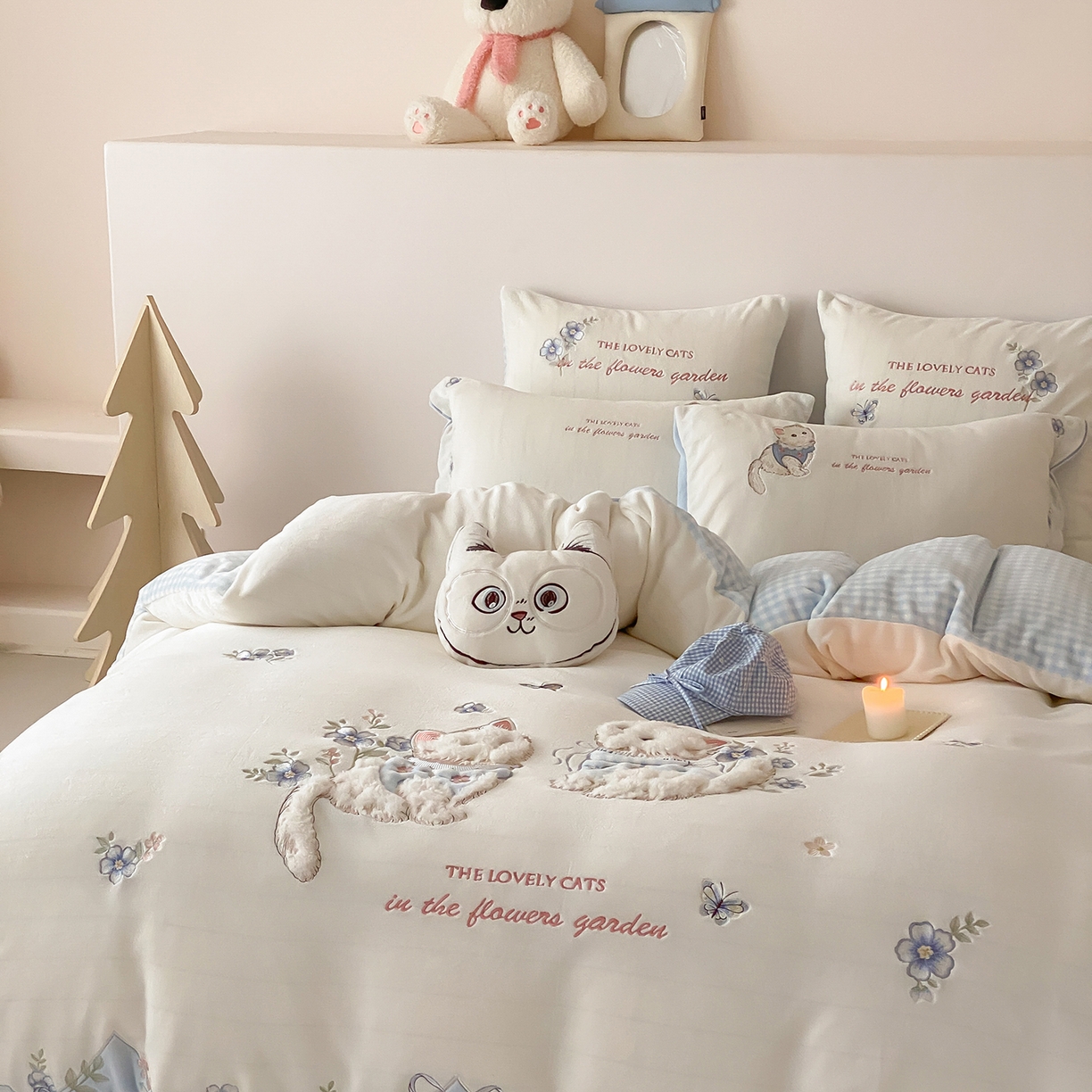 91家纺网 家纺一手货源 找家纺 （总）星野 2025新款高克重牛奶绒贴布刺绣四件套-喵花细语