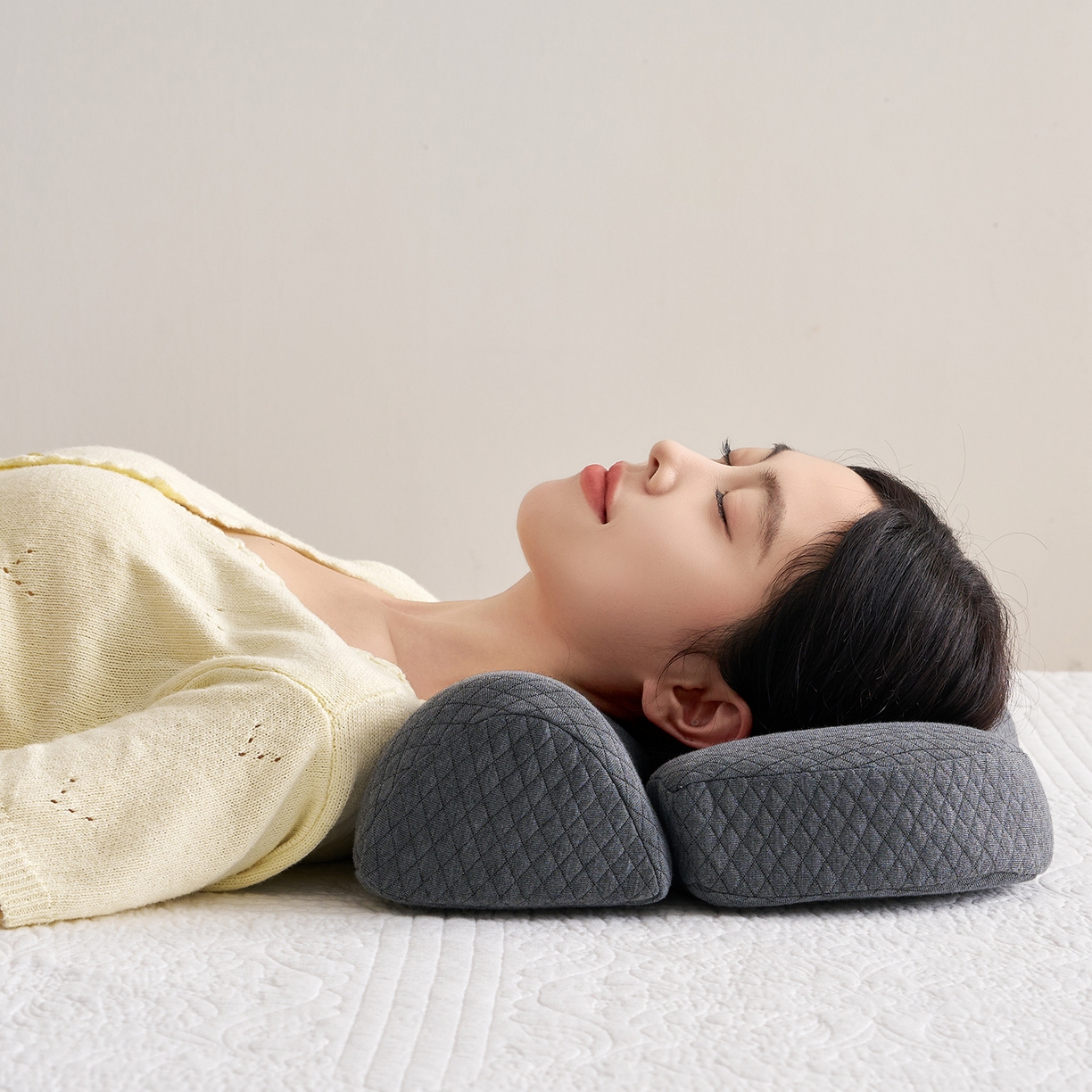 91家纺网 家纺一手货源 找家纺 乐可 2025新款零压深睡枕记忆棉枕枕头枕芯 零压深睡枕-黑