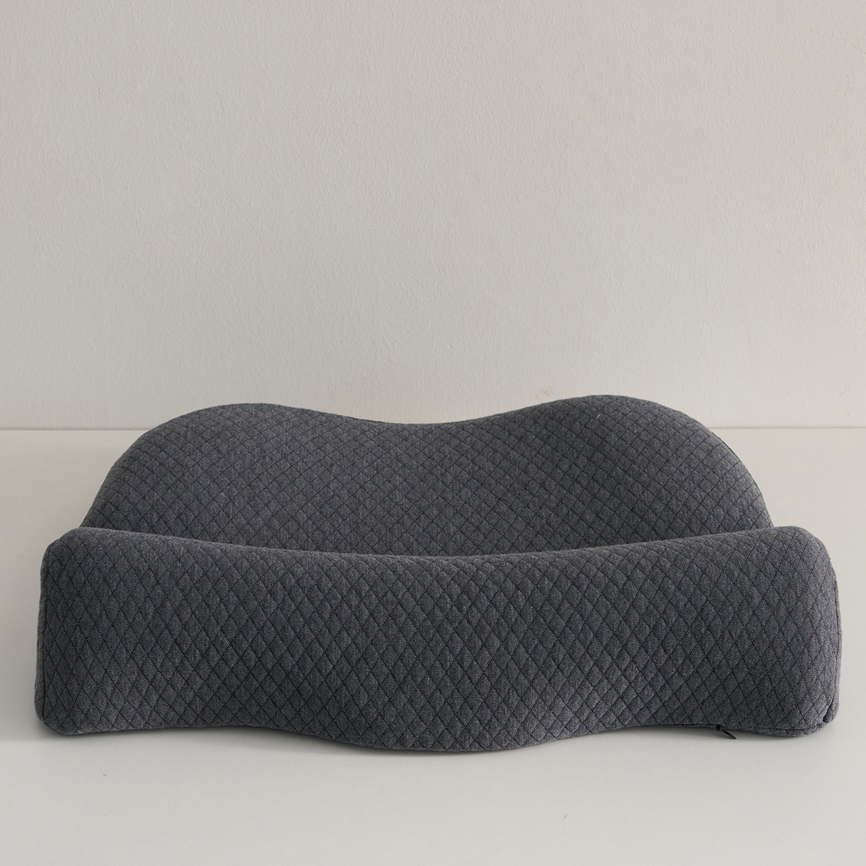 91家纺网 家纺一手货源 找家纺 乐可 2025新款零压深睡枕记忆棉枕枕头枕芯 零压深睡枕-黑