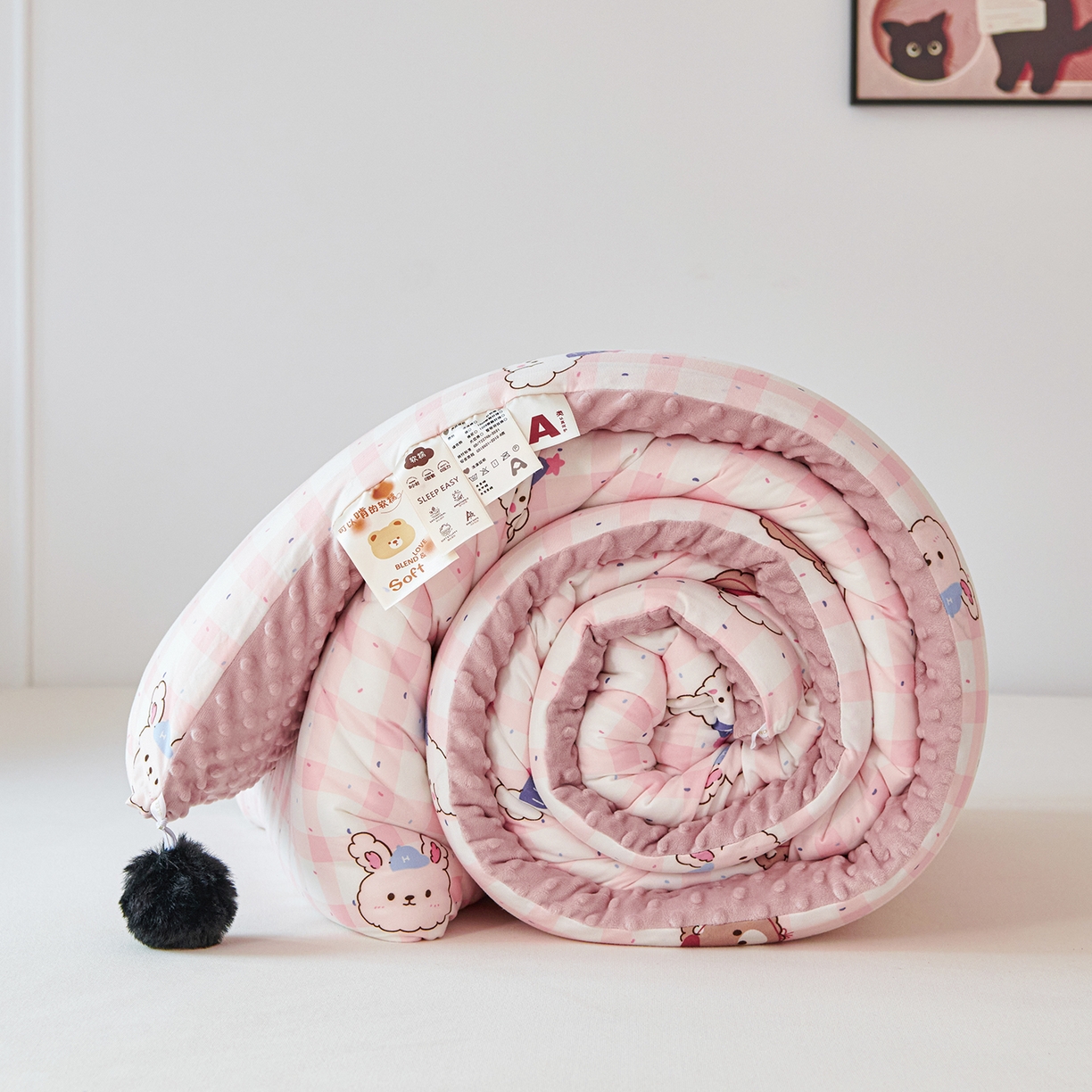 91家纺网 家纺一手货源 找家纺 （总）缔锦家纺 2025新款小版卡通豆豆被被子被芯