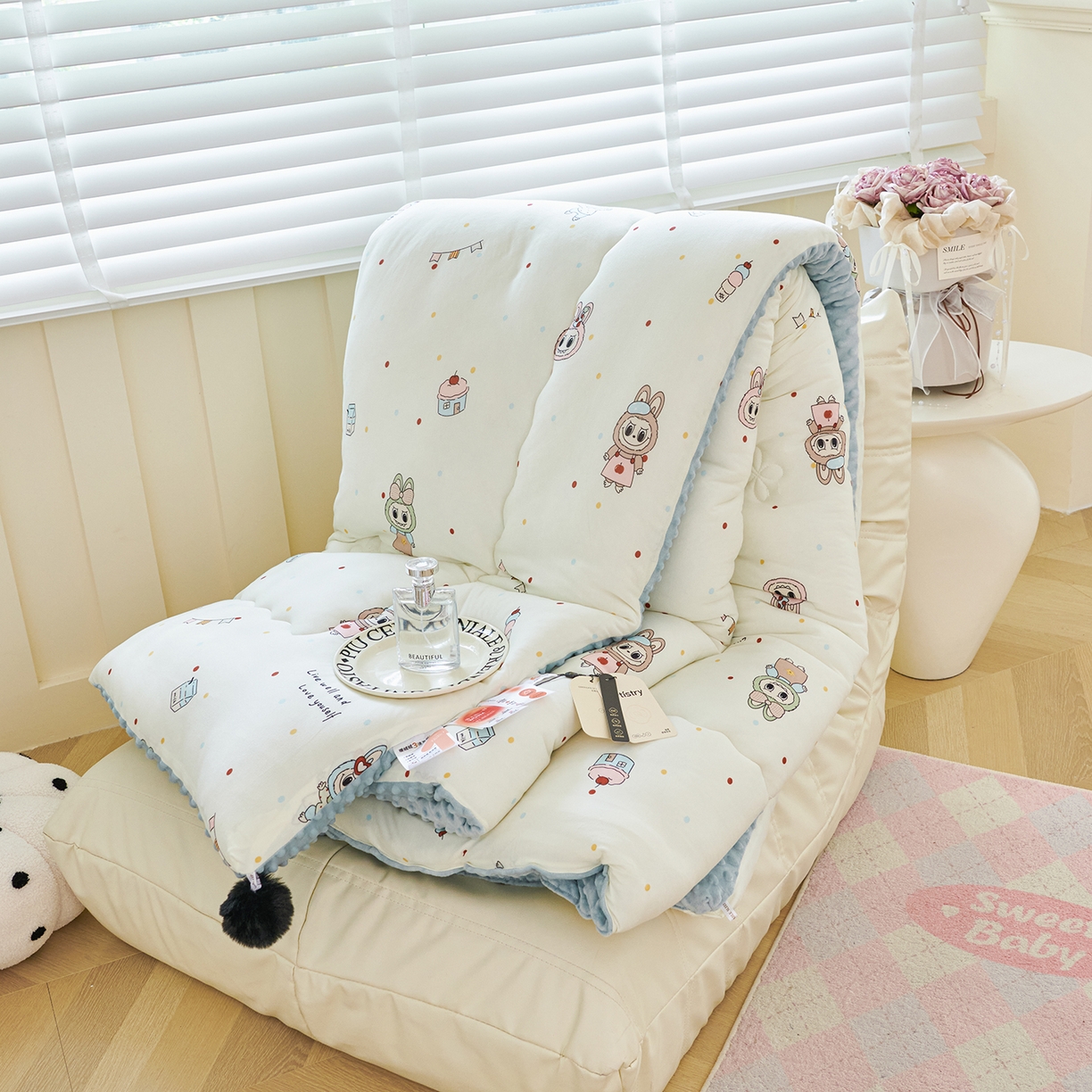 91家纺网 家纺一手货源 找家纺 缔锦家纺 2025新款小版卡通豆豆被被子被芯 蓝布布