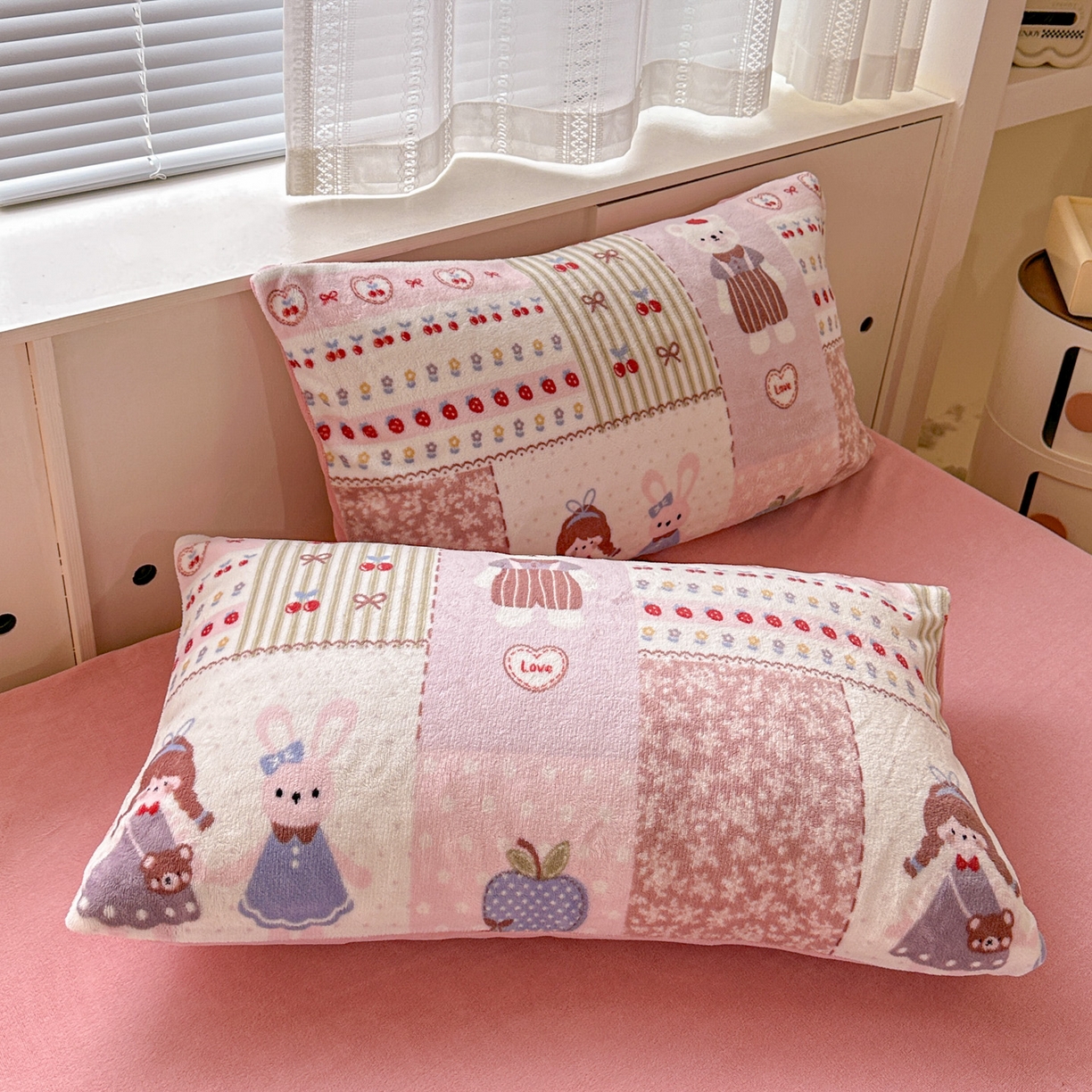 91家纺网 家纺一手货源 找家纺 梦莱斯 2025新款加厚保暖双面牛奶绒四件套 快乐女孩