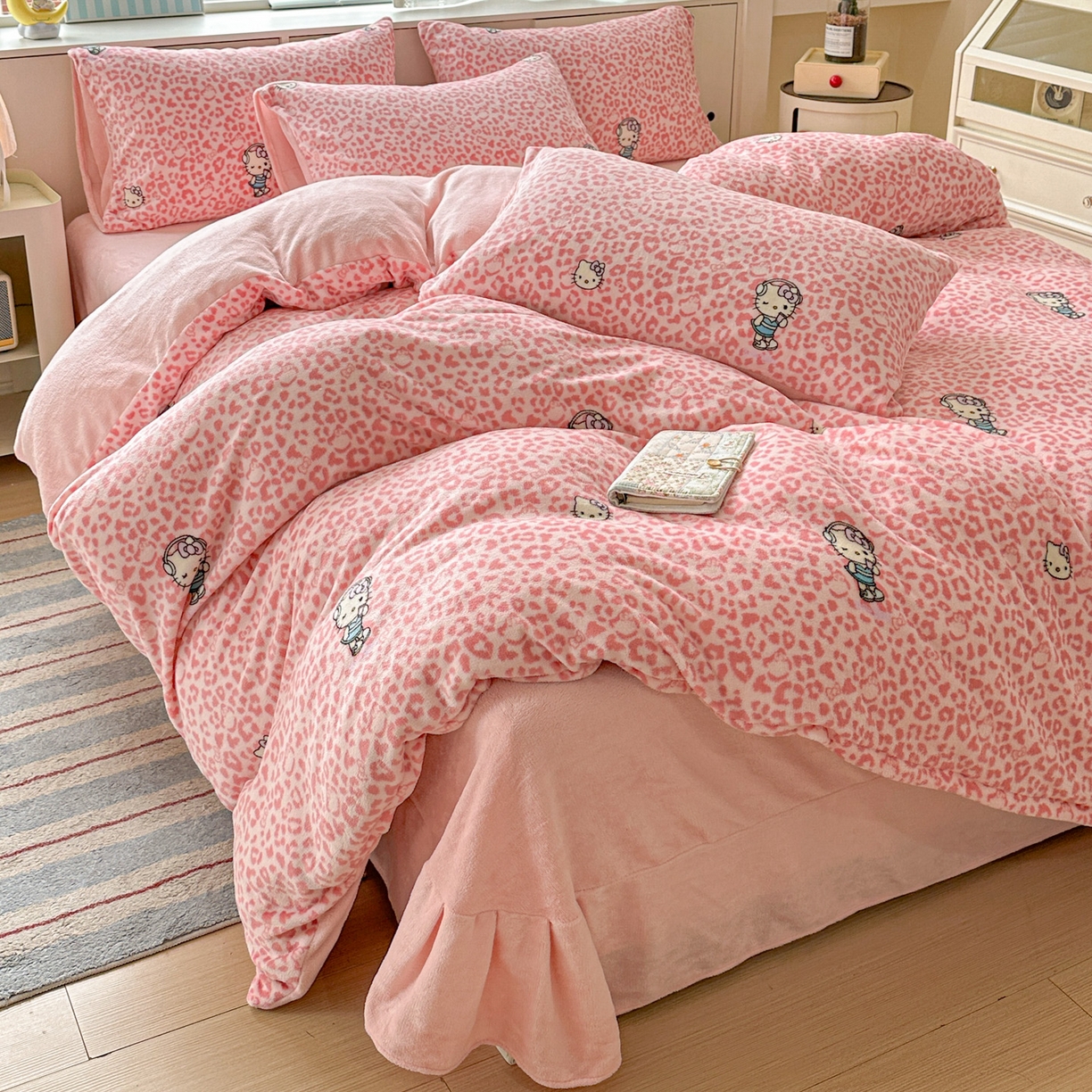 梦莱斯 2025新款加厚保暖双面牛奶绒四件套 猫咪豹纹粉