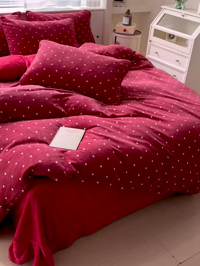 91家纺网 家纺一手货源 找家纺 梦莱斯 2025新款加厚保暖双面牛奶绒四件套 丝绒蛋糕