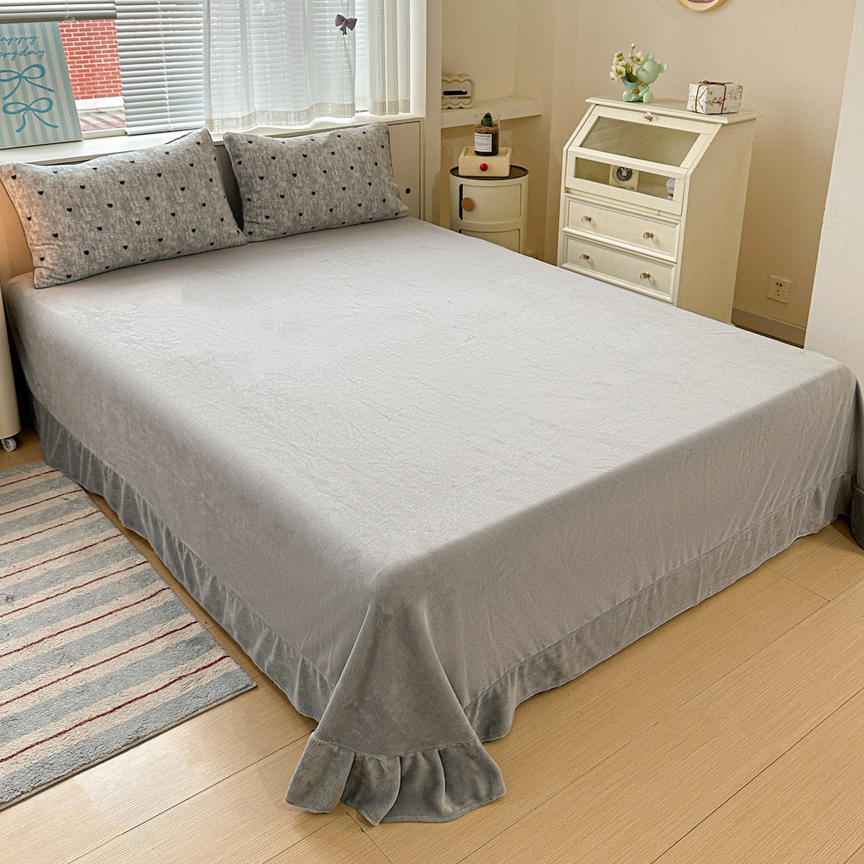 91家纺网 家纺一手货源 找家纺 梦莱斯 2025新款加厚保暖双面牛奶绒四件套 心动-灰