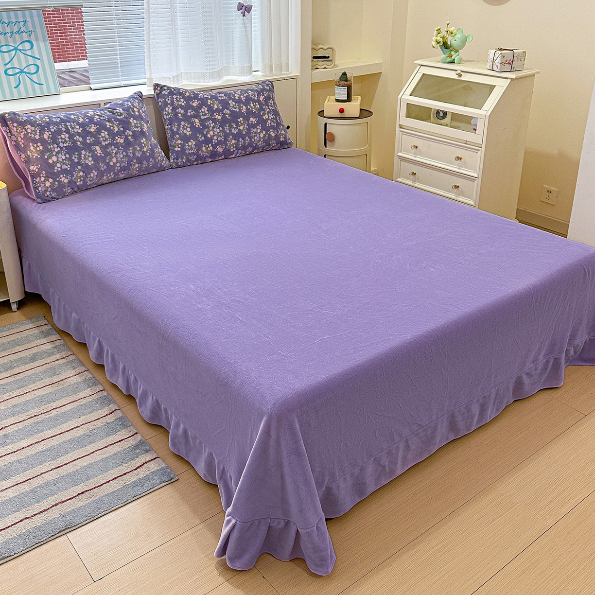 91家纺网 家纺一手货源 找家纺 梦莱斯 2025新款加厚保暖双面牛奶绒四件套 紫花萌境