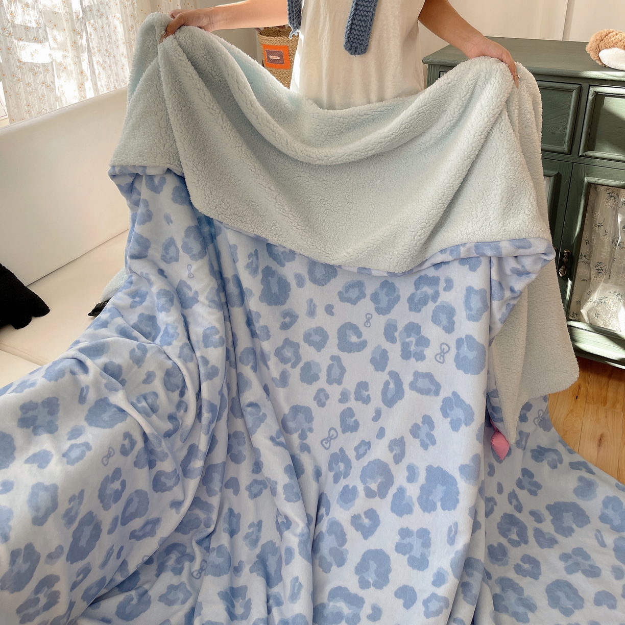 91家纺网 家纺一手货源 找家纺 （总）轻奢坊 2025新款博主风豹纹牛奶绒羊羔绒毛毯