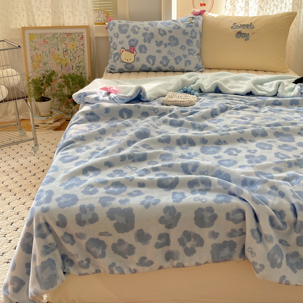 91家纺网 家纺一手货源 找家纺 轻奢坊 2025新款博主风豹纹牛奶绒羊羔绒毛毯 毯子-蓝豹