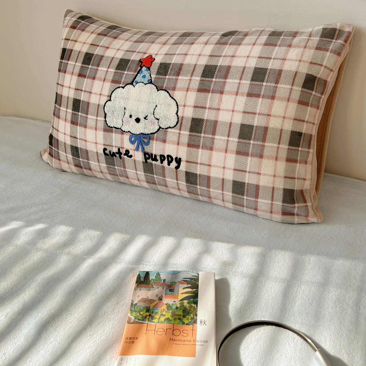 91家纺网 家纺一手货源 找家纺 （总）轻奢坊 2025新款牛奶绒5D烂花韩版法式花边四件套-蝶梦