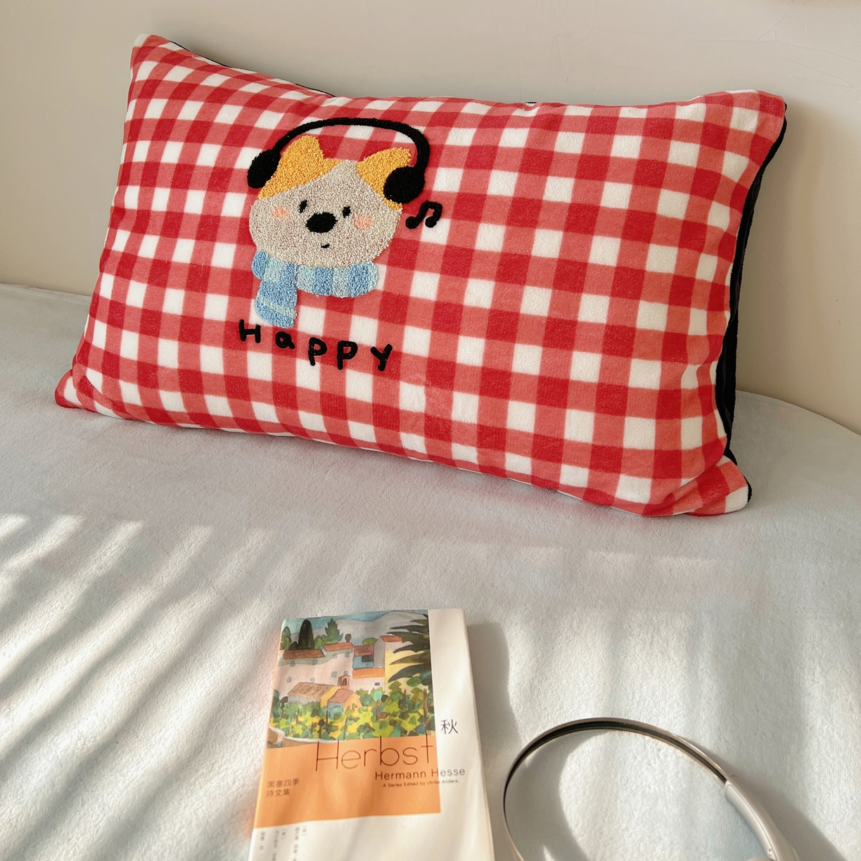 轻奢坊 2025新款牛奶绒慵懒格子可爱毛巾绣单品枕套系列 单枕套慵懒胭红