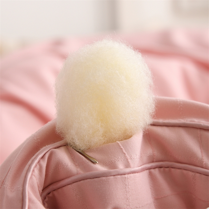 91家纺网 家纺一手货源 找家纺 爱衫妮 2025新款全棉A类提花大豆被-方格  被子被芯 方格-豆沙