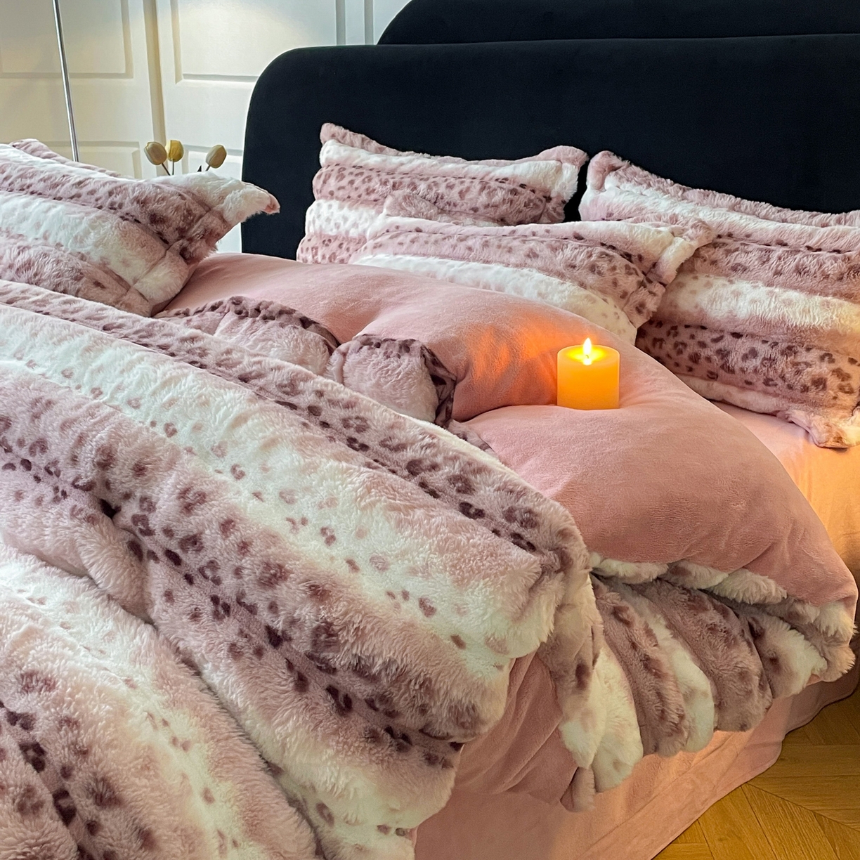 91家纺网 家纺一手货源 找家纺 一比一家纺 2025新款加厚保暖兔毛绒兔兔绒四件套-豹纹系列 豹纹-紫条