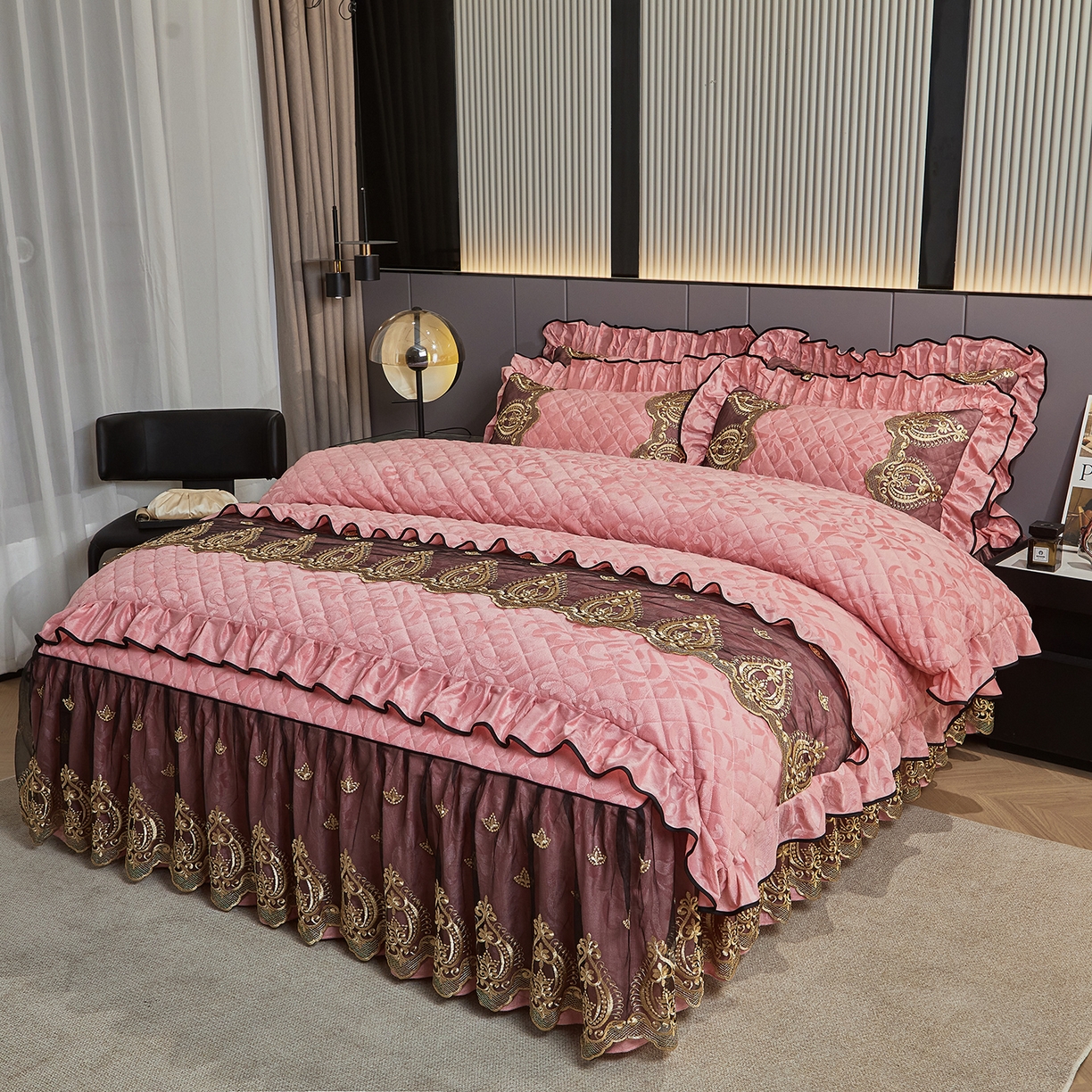 91家纺网 家纺一手货源 找家纺 （总）好儿喜家纺 2025新款天鹅绒床裙款四件套-圣罗兰系列