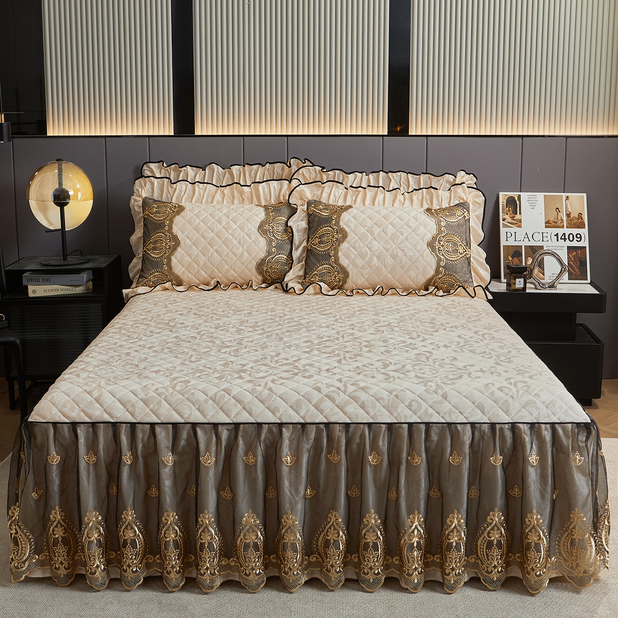 91家纺网 家纺一手货源 找家纺 （总）好儿喜家纺 2025新款天鹅绒床裙款三件套-圣罗兰系列