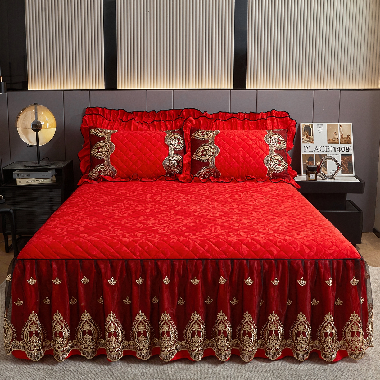 91家纺网 家纺一手货源 找家纺 （总）好儿喜家纺 2025新款天鹅绒床裙款三件套-圣罗兰系列