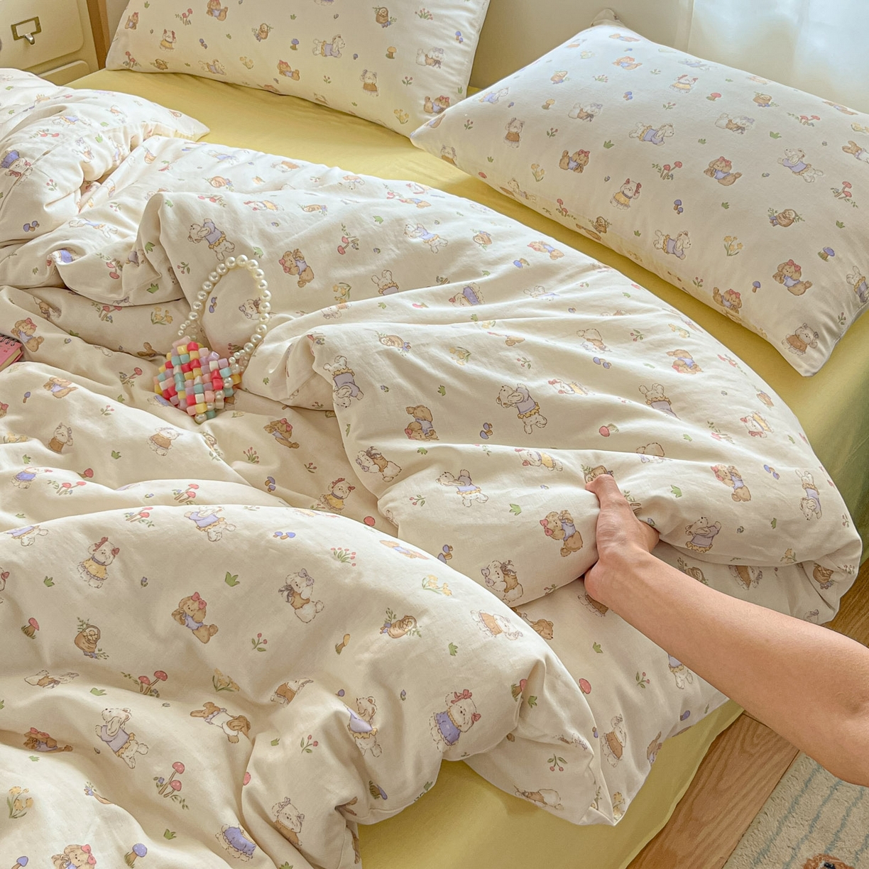 91家纺网 家纺一手货源 找家纺 一比一家纺 2025新款全棉双层纱四件套欢喜萌宠