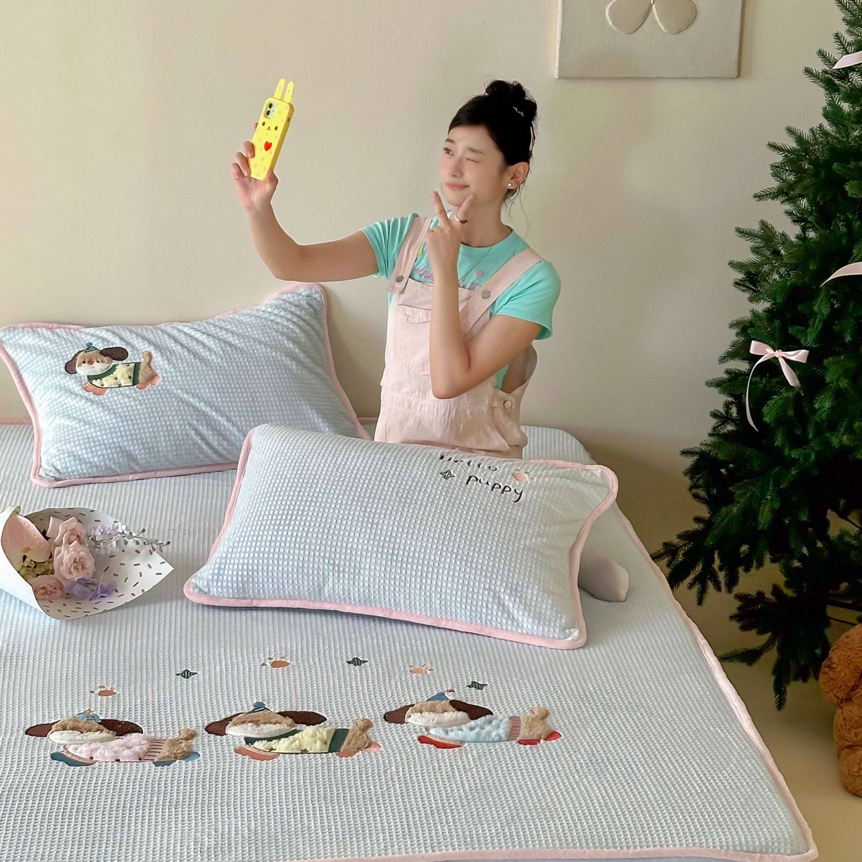 91家纺网 家纺一手货源 找家纺 Sweet dreams甜梦 2025新款华夫格绒兔毛贴布床笠三件套 三只小狗蓝