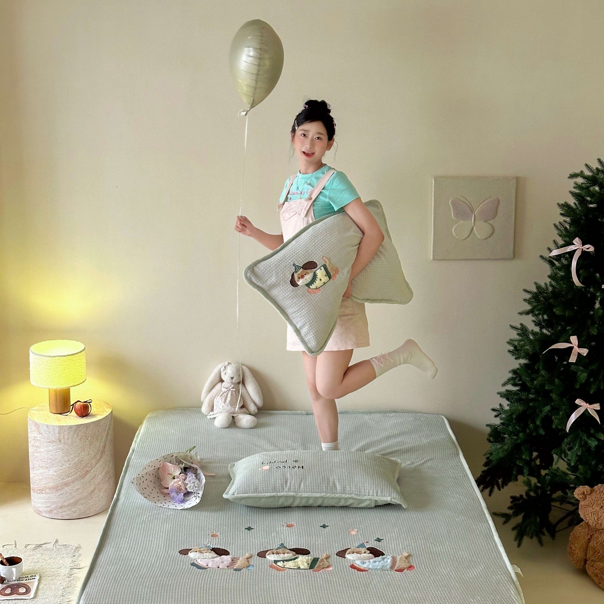 91家纺网 家纺一手货源 找家纺 Sweet dreams甜梦 2025新款华夫格绒兔毛贴布床笠三件套 三只小狗绿