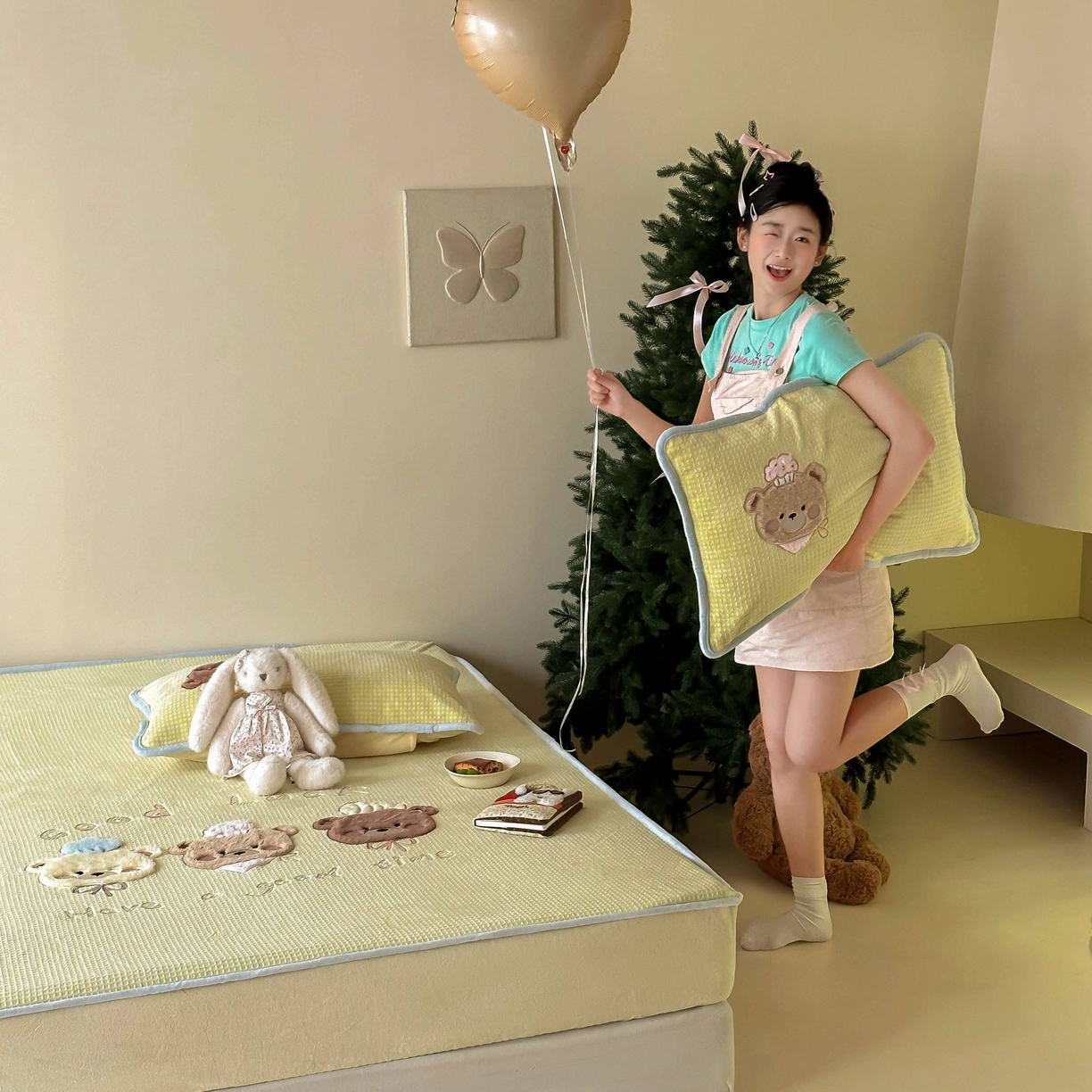 91家纺网 家纺一手货源 找家纺 Sweet dreams甜梦 2025新款华夫格绒兔毛贴布床笠三件套 三只小熊黄