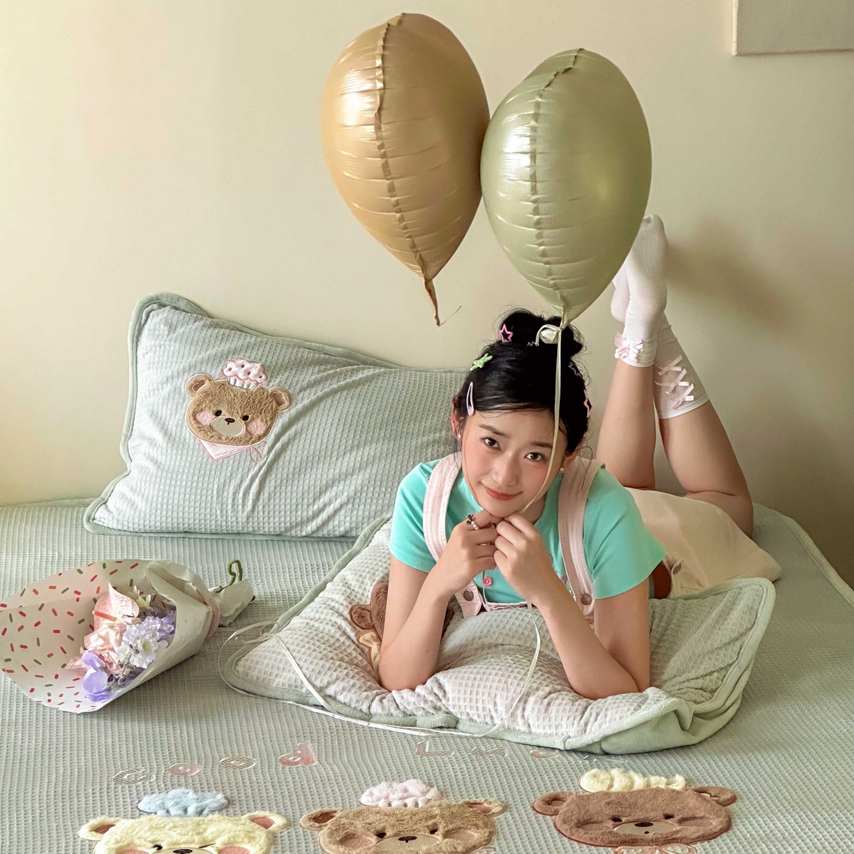 91家纺网 家纺一手货源 找家纺 Sweet dreams甜梦 2025新款华夫格绒兔毛贴布床笠三件套 三只小熊绿