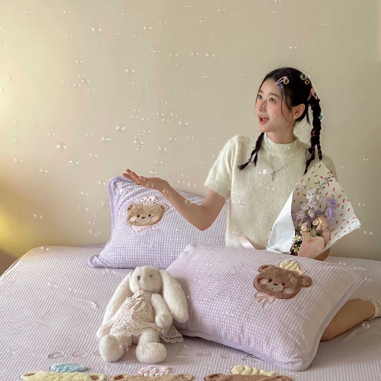 91家纺网 家纺一手货源 找家纺 Sweet dreams甜梦 2025新款华夫格绒兔毛贴布床笠三件套 三只小熊紫