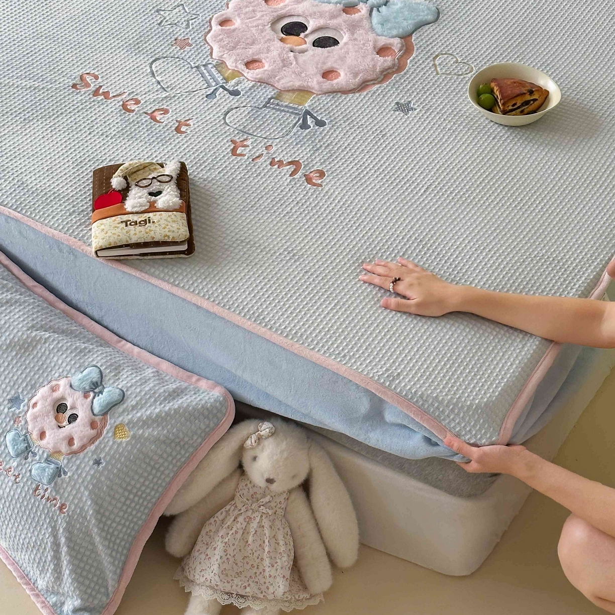 Sweet dreams甜梦 2025新款华夫格绒兔毛贴布床笠三件套 甜甜圈蓝