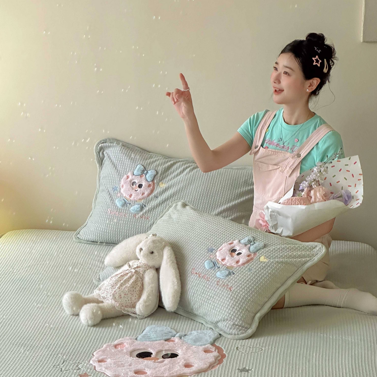 91家纺网 家纺一手货源 找家纺 Sweet dreams甜梦 2025新款华夫格绒兔毛贴布床笠三件套 甜甜圈绿