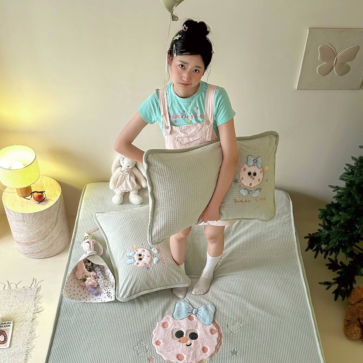 91家纺网 家纺一手货源 找家纺 Sweet dreams甜梦 2025新款华夫格绒兔毛贴布床笠三件套 甜甜圈绿