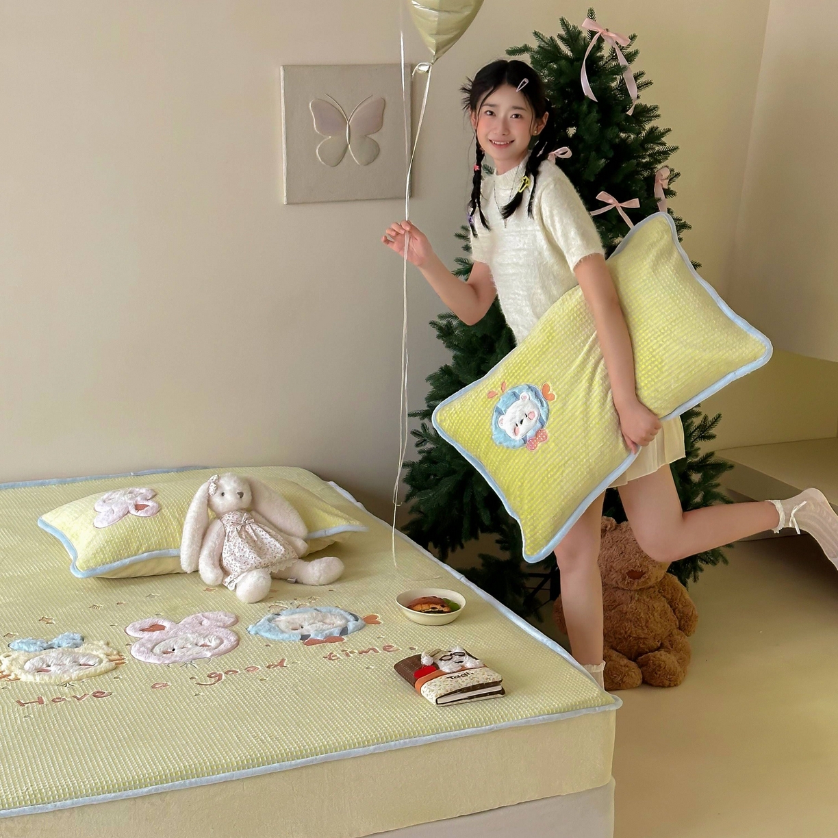 91家纺网 家纺一手货源 找家纺 Sweet dreams甜梦 2025新款华夫格绒兔毛贴布床笠三件套 小动物黄