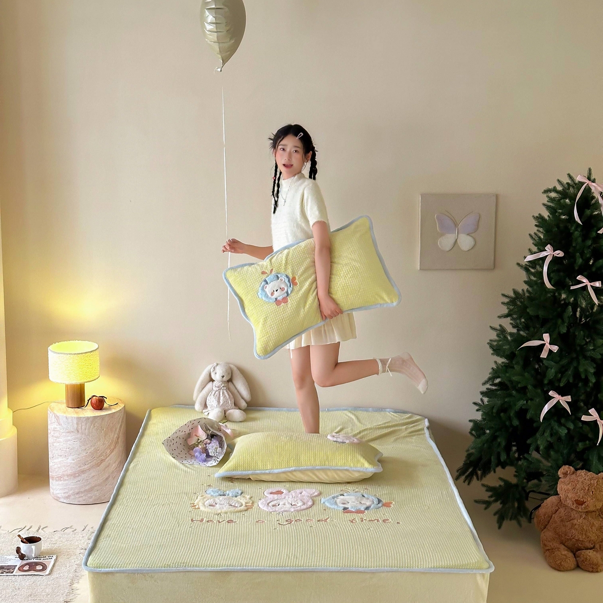 91家纺网 家纺一手货源 找家纺 Sweet dreams甜梦 2025新款华夫格绒兔毛贴布床笠三件套 小动物黄