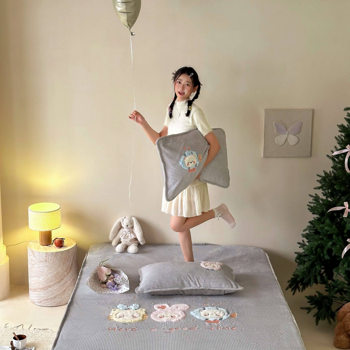 91家纺网 家纺一手货源 找家纺 Sweet dreams甜梦 2025新款华夫格绒兔毛贴布床笠三件套 小动物灰