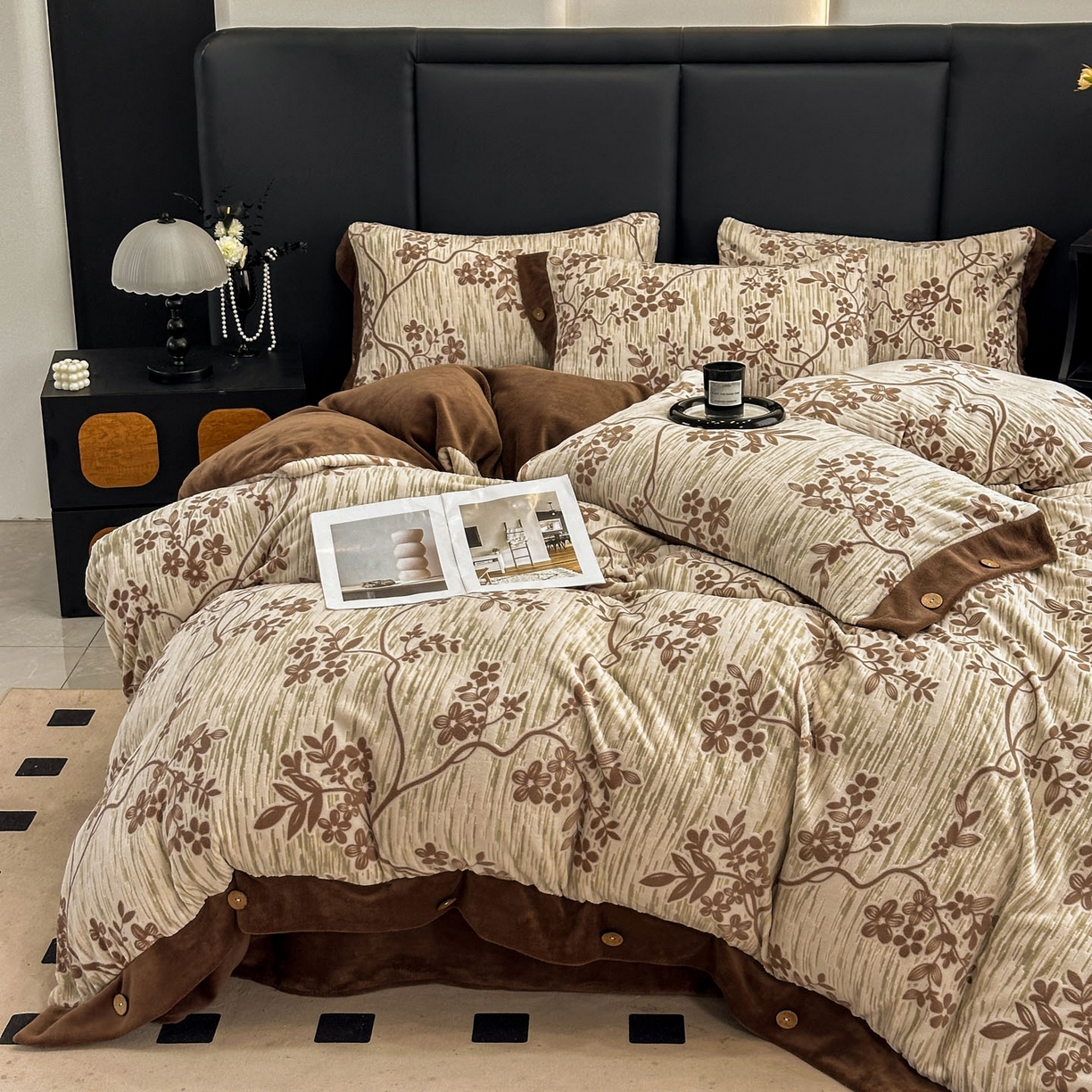 91家纺网 家纺一手货源 找家纺 晚爱家纺（原晚安家居） 2025新款宽边纽扣款雕花绒四件套烂花立体雕花牛奶绒 叶语悠然