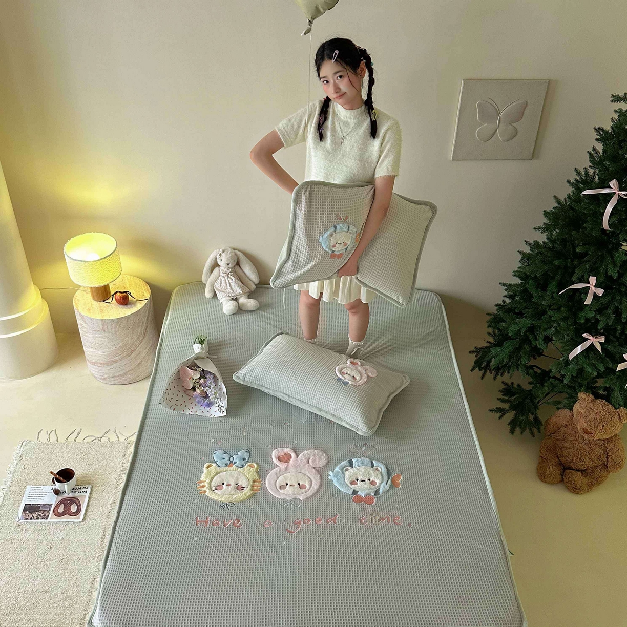 91家纺网 家纺一手货源 找家纺 Sweet dreams甜梦 2025新款华夫格绒兔毛贴布床笠三件套 小动物绿