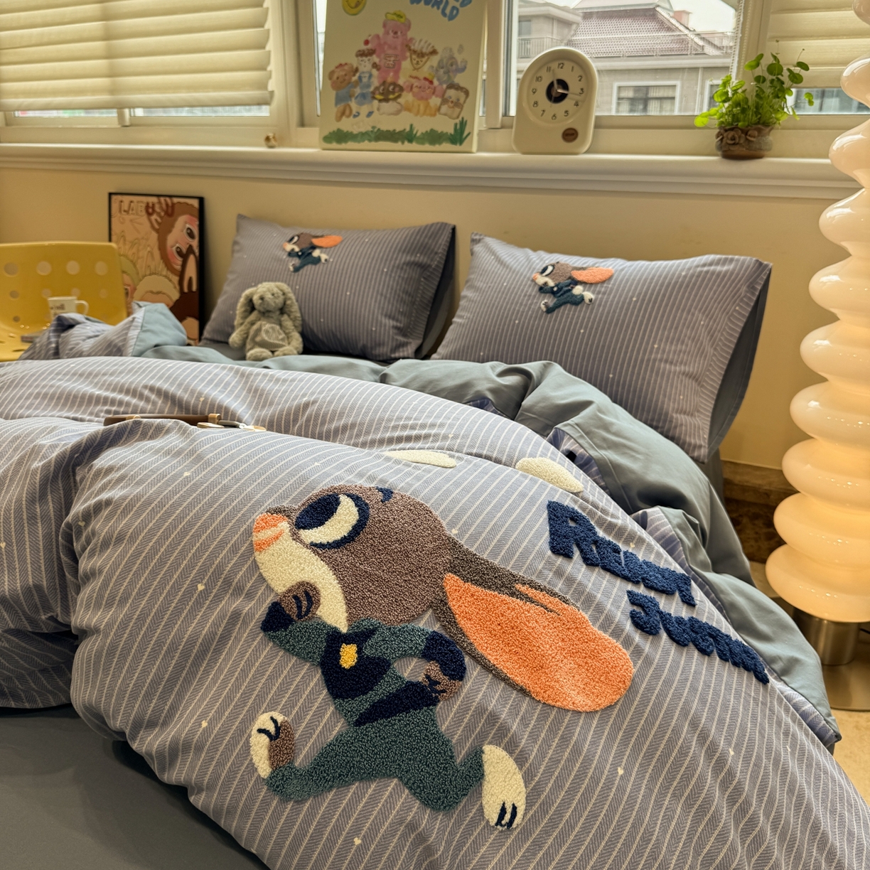 91家纺网 家纺一手货源 找家纺 慕尚家纺 2025新款全棉磨毛毛巾绣单被套 奔跑兔