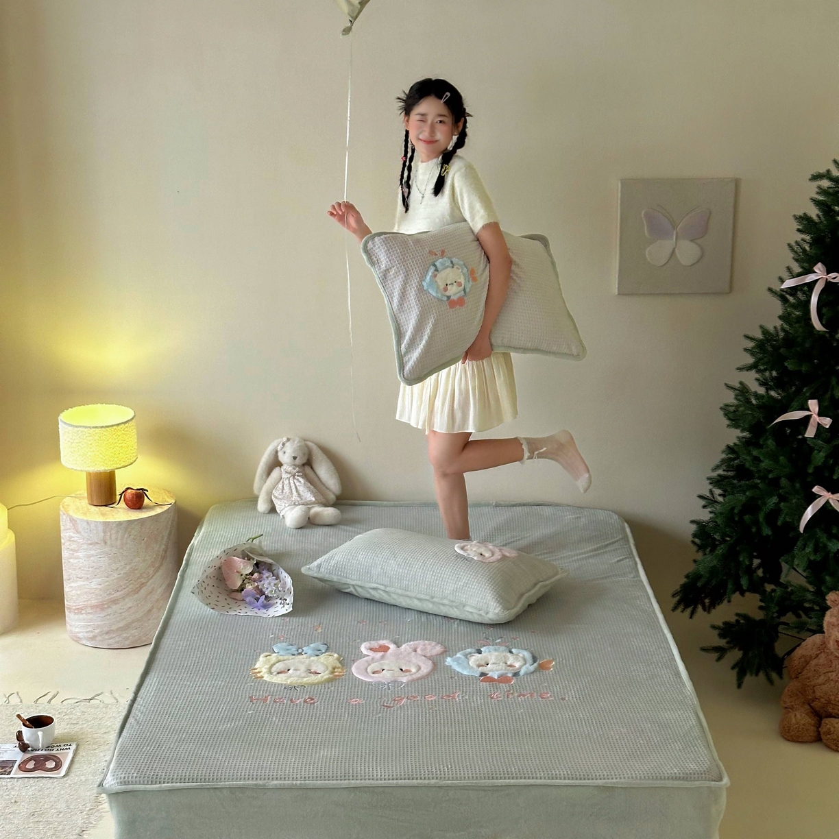 91家纺网 家纺一手货源 找家纺 Sweet dreams甜梦 2025新款华夫格绒兔毛贴布床笠三件套 小动物绿