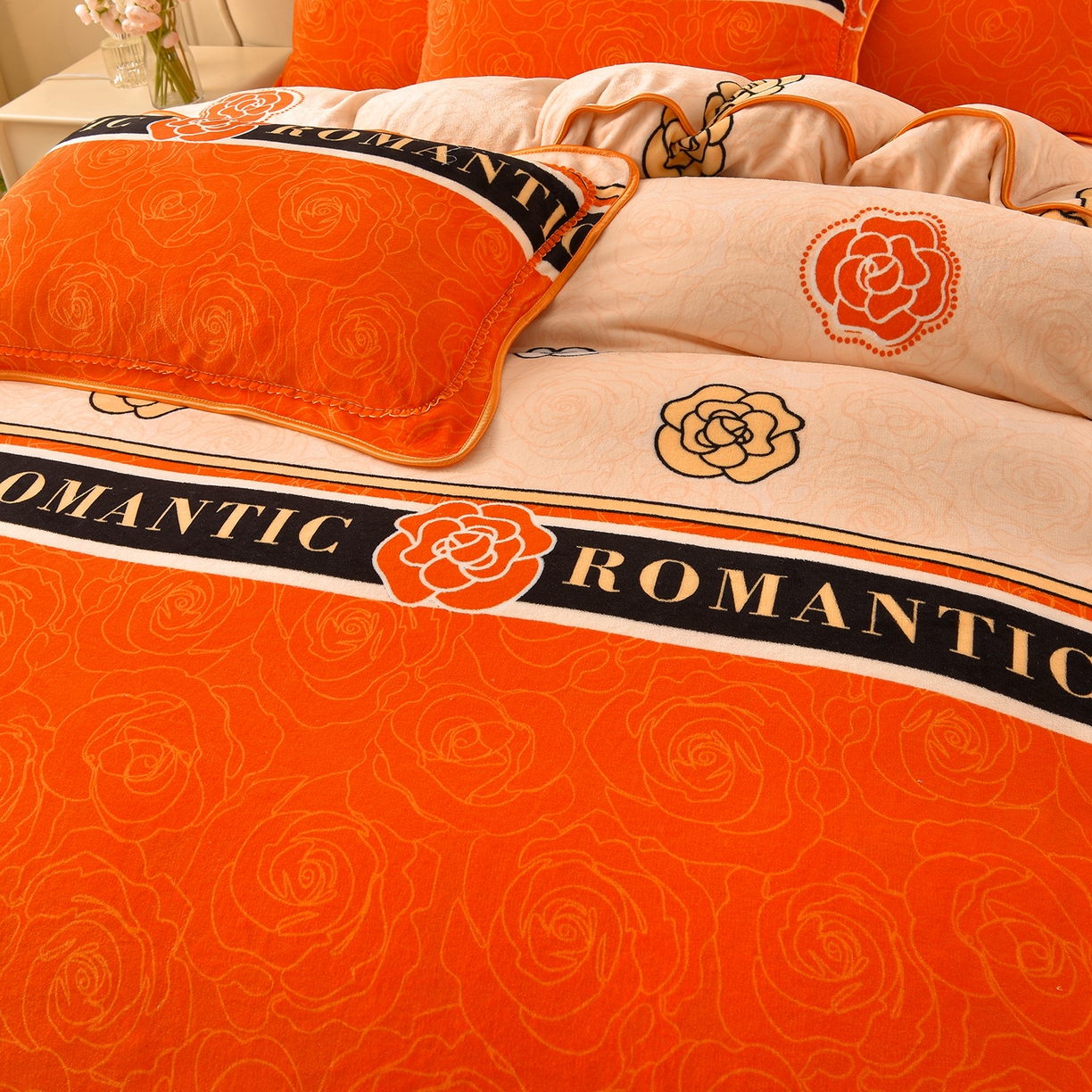 91家纺网 家纺一手货源 找家纺 赛丽雅 2025新款牛奶绒床裙四件套8-9斤法莱绒直播爆款日产2万套 山茶花-橙