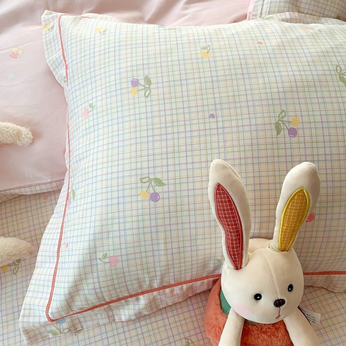 91家纺网 家纺一手货源 找家纺 莱豫家纺 2025新款亲肤舒适小清新印花全棉四件套第六批 彩色樱桃