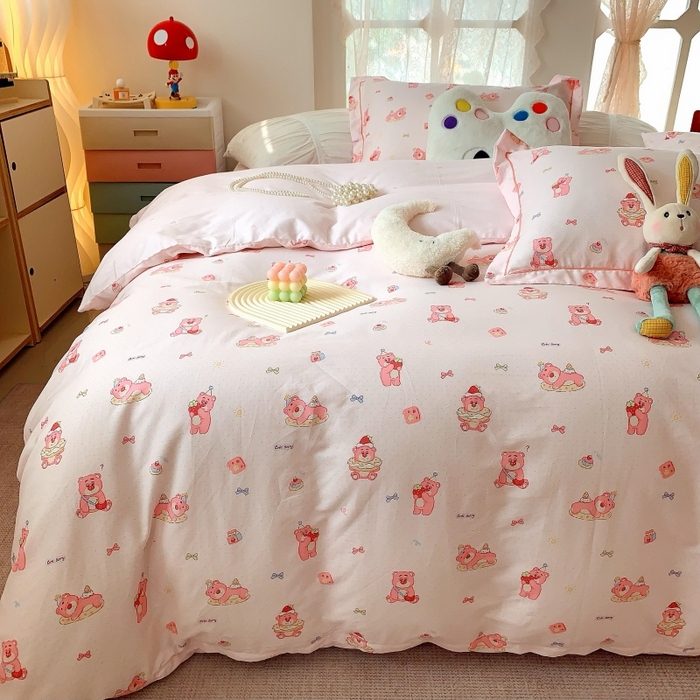 91家纺网 家纺一手货源 找家纺 莱豫家纺 2025新款亲肤舒适小清新印花全棉四件套第六批 红粉小熊