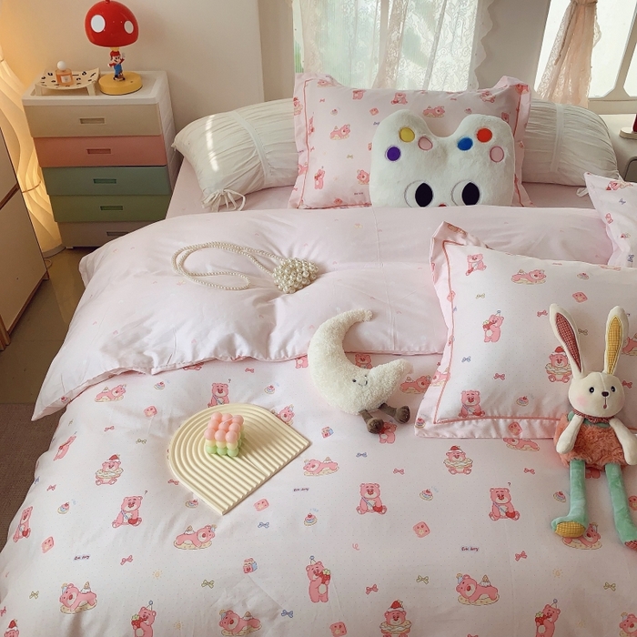 91家纺网 家纺一手货源 找家纺 莱豫家纺 2025新款亲肤舒适小清新印花全棉四件套第六批 红粉小熊