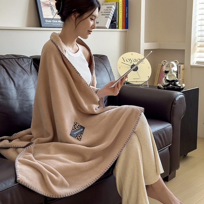 91家纺网 家纺一手货源 找家纺 合纵跨境工厂 2025秋冬新款加厚可机洗羊棉绒贝壳边毛毯冬季保暖盖毯跨境外贸JIT一件代发 秋栗棕