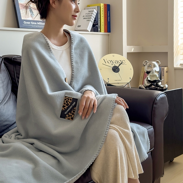 91家纺网 家纺一手货源 找家纺 合纵跨境工厂 2025秋冬新款加厚可机洗羊棉绒贝壳边毛毯冬季保暖盖毯跨境外贸JIT一件代发 雾空蓝