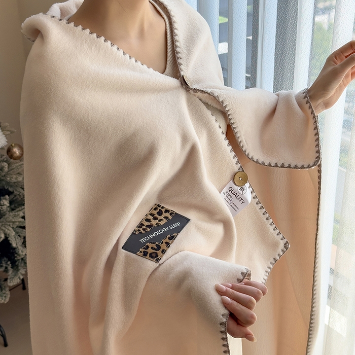 91家纺网 家纺一手货源 找家纺 合纵跨境工厂 2025秋冬新款加厚可机洗羊棉绒贝壳边毛毯冬季保暖盖毯跨境外贸JIT一件代发 云絮白